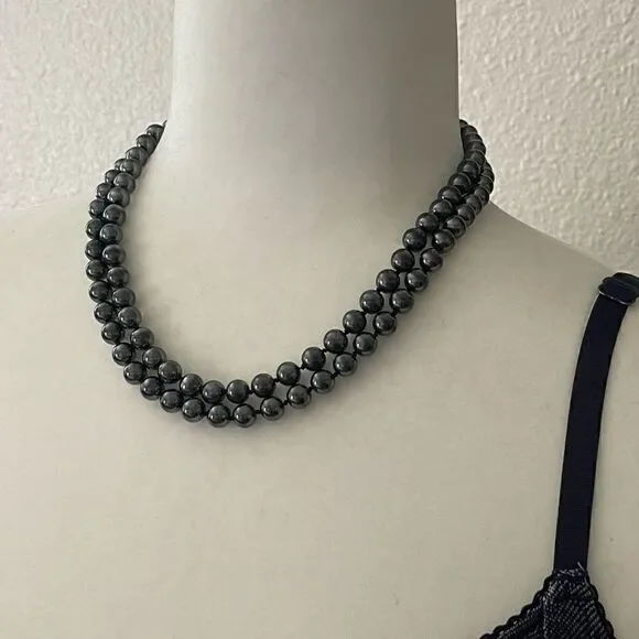 Vintage necklace double strand black glass beans - Picture 3 of 11